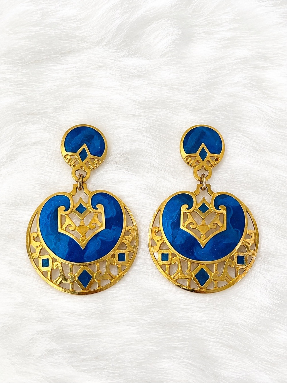 Vintage Edgar Berebi Filigree Screw Back Clip-On Earrings / Art Deco Revival